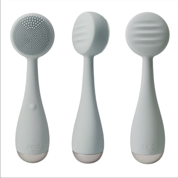 🔥🆕 PMD Clean: Smart Cleansing Facial Device 🔥 - Picture 4 of 11